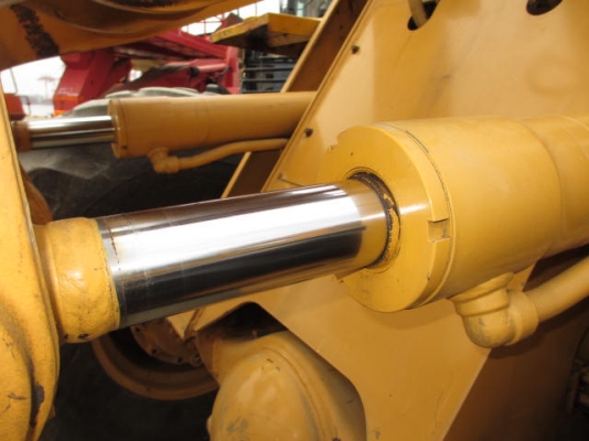 ขายรถตัก TCM 835-2 ขายรถตัก TCM 835-2