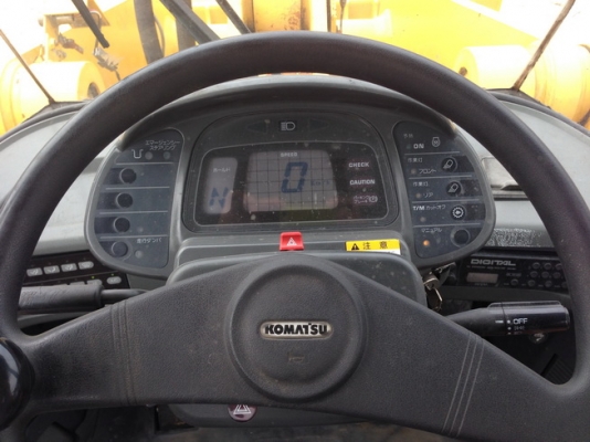 ขายด่วน !! KOMATSU WA400-3E นำเข้าจากญี่ปุ่น สวยๆ อีกคันครับ