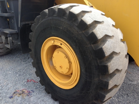 ขายด่วน !! KOMATSU WA400-3E นำเข้าจากญี่ปุ่น สวยๆ อีกคันครับ