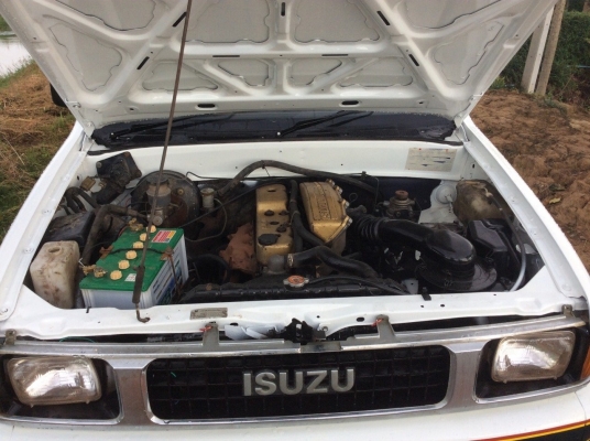 ISUZU มังกรทอง เครื่องดี ครัทซีสวย ยางเต็ม (ดั๊มน้ำมัน) ขาย 180,000บาท(ศุภากร 081-4252943)