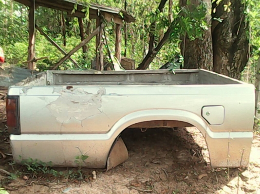 ลูกกะบะ B2500 แคป