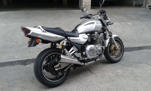 ขาย xjr 1300 cc.สรรพาสามิตแท้