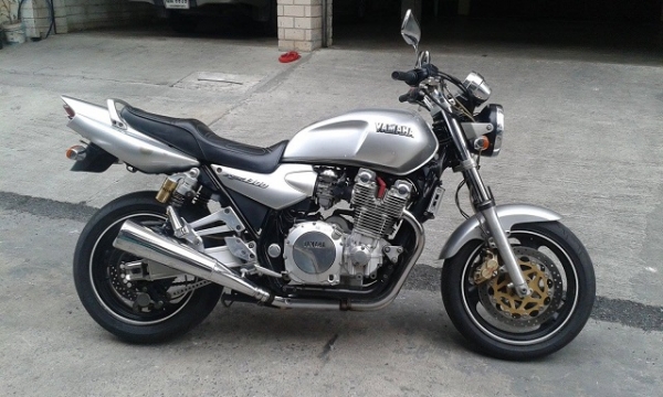 ขาย xjr 1300 cc.สรรพาสามิตแท้