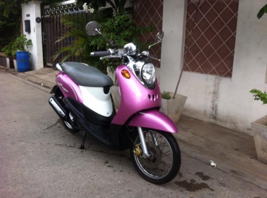 Yamaha Fino ชมพูขาว สวยมาก สภาพ 90 เปอร์เซ็น