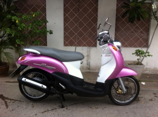 Yamaha Fino ชมพูขาว สวยมาก สภาพ 90 เปอร์เซ็น