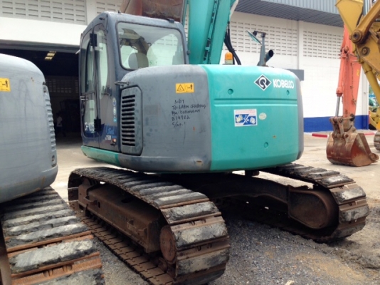 รถขุด Kobelco SK115SR-1ES นำเข้าจากญี่ปุ่น สนใจโทร. 080-6565422 (หนิง)