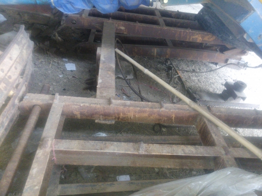 ขายหางยก เทลเลอ พร้องกระบอกยก ปั้ม สวิตกด ครบชุด สภาพดี พร้อมใช้งาน