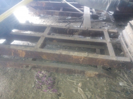 ขายหางยก เทลเลอ พร้องกระบอกยก ปั้ม สวิตกด ครบชุด สภาพดี พร้อมใช้งาน