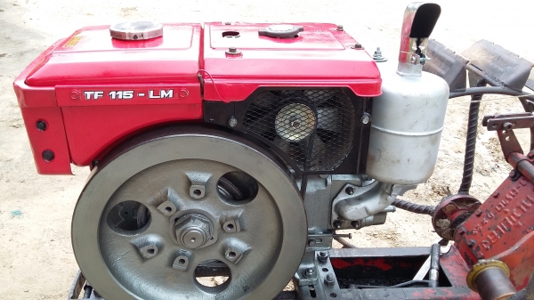 จัดส่งเมืองสุโขทัยครับขายเครื่องยันม่าร์จ้าวโลกLM115 สภาพพร้อมใช้งาน