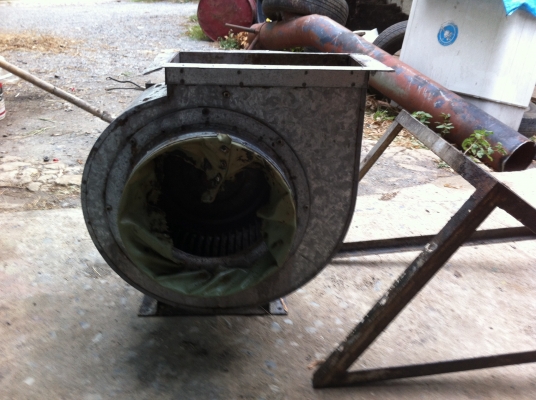 ขายโบวเวอร์1/2 แรงม้า 9นิ้ว ราคา2000