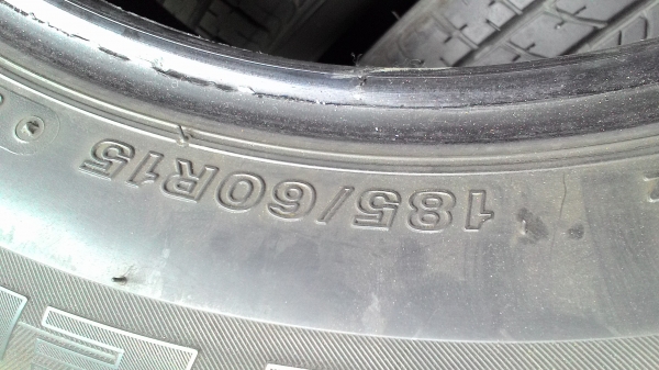 185/60R15 BRIDGESTONE TURANZA ปี2012 ( ยังไม่มีปะครับ ) ชุด 4 เส้น tel.081-427-3941