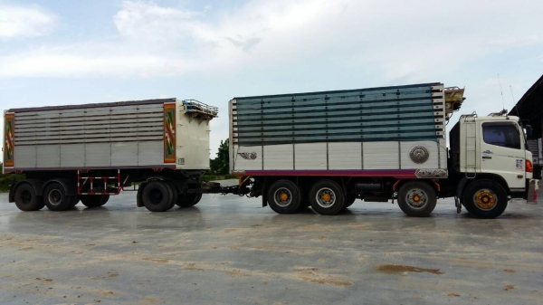 ขายรถพ่วง 24 ล้อ แม่-ลูก กระบะเนียมคอกเกษตรดั้ม HINO เมก้า ปี.ม.ค.48 วางเครื่อง.P11C-320 แรง เกียร์อีตั้น รถสวย ราคา.2000000 ต่อรอง ขายรถพ่วง 24 ล้อ แม่-ลูก กระบะเนียมคอกเกษตรดั้ม HINO เมก้า ปี.ม.ค.48 วางเครื่อง.P11C-320 แรง เกียร์อีตั้น รถสวย ราคา.2000000 ต่อรอง