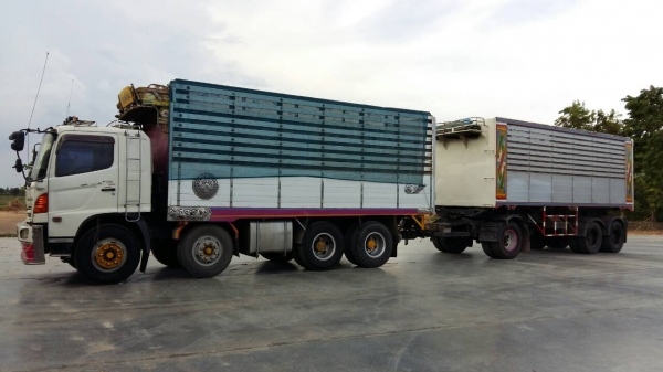 ขายรถพ่วง 24 ล้อ แม่-ลูก กระบะเนียมคอกเกษตรดั้ม HINO เมก้า ปี.ม.ค.48 วางเครื่อง.P11C-320 แรง เกียร์อีตั้น รถสวย ราคา.2000000 ต่อรอง ขายรถพ่วง 24 ล้อ แม่-ลูก กระบะเนียมคอกเกษตรดั้ม HINO เมก้า ปี.ม.ค.48 วางเครื่อง.P11C-320 แรง เกียร์อีตั้น รถสวย ราคา.2000000 ต่อรอง