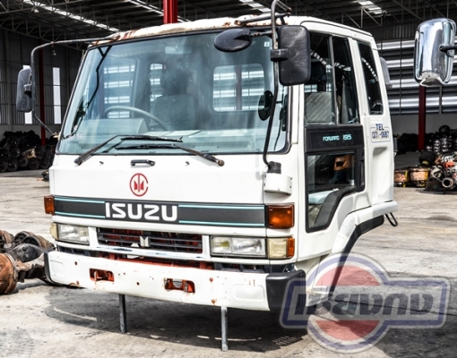 หัวเก๋งรถบรรทุก ISUZU ROCKY สีขาว สวยมากๆ