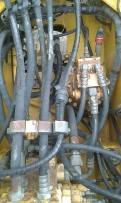 ขาย KOMATSU  PC120-6E มาใหม่ เก่า-ญี่ปุ่น  สภาพสวยมากๆๆ  สนใจโทร 081-3848169  คมศักดิ์