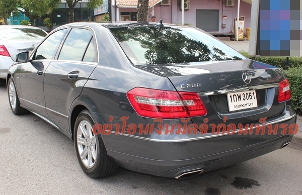 รถสวยพร้อมใช้ค่ะ รุ่นAvantgarde สภาพป้ายแดง