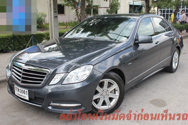 รถสวยพร้อมใช้ค่ะ รุ่นAvantgarde สภาพป้ายแดง