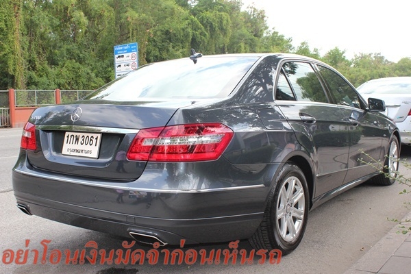 รถสวยพร้อมใช้ค่ะ รุ่นAvantgarde สภาพป้ายแดง