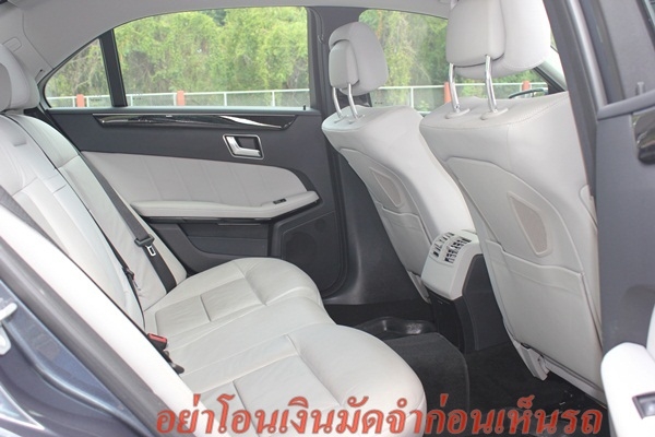 รถสวยพร้อมใช้ค่ะ รุ่นAvantgarde สภาพป้ายแดง