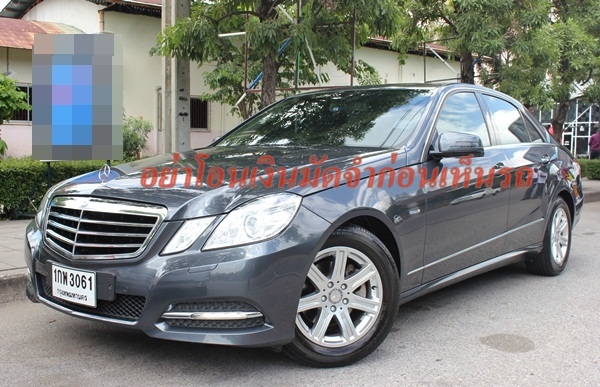 รถสวยพร้อมใช้ค่ะ รุ่นAvantgarde สภาพป้ายแดง