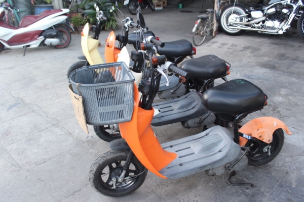 ลดราคา คันละ 9999 เท่านั้น มี 4 คันมาเลือกได้ เทพารักษ์ สมุทรปราการครับ 086 992 9921 ลดราคา คันละ 9999 เท่านั้น มี 4 คันมาเลือกได้ เทพารักษ์ สมุทรปราการครับ 086 992 9921