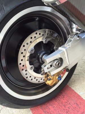 ขาย X4 - เครื่อง 1,300 cc. สไตล์ V Rod อินวอย สพม.แท้100\% (เช๊คได้ครับ) ขาย X4 - เครื่อง 1,300 cc. สไตล์ V Rod อินวอย สพม.แท้100\% (เช๊คได้ครับ)