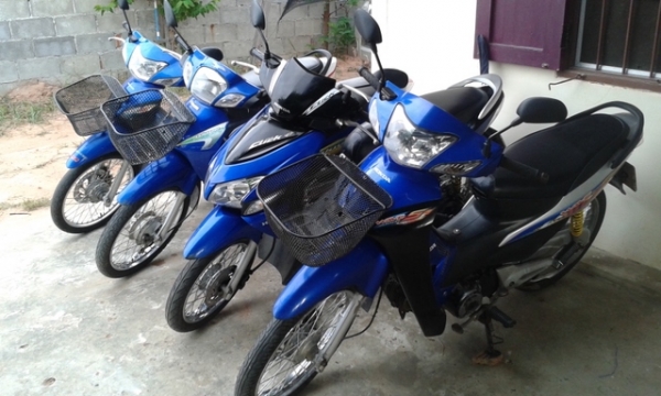 ขายเหมา 4 คันมีเล่มชุดโอนครบทุกคัน