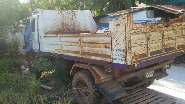 หกล้อดั้ม อีซูซุ หัวร็อค 175 แอร์ ทิฟฟี พาเวอร์ สภาพดีพร้อมใช้งาน ทะเบียนพร้อมโอน ราคา 395,000บ สุดคุ้ม ครับ หกล้อดั้ม อีซูซุ หัวร็อค 175 แอร์ ทิฟฟี พาเวอร์ สภาพดีพร้อมใช้งาน ทะเบียนพร้อมโอน ราคา 395,000บ สุดคุ้ม ครับ