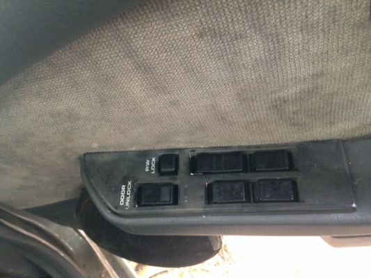 NISSAN SENTRA B12 สำหรับนักปั้นครับ 25000 บาท ครับ