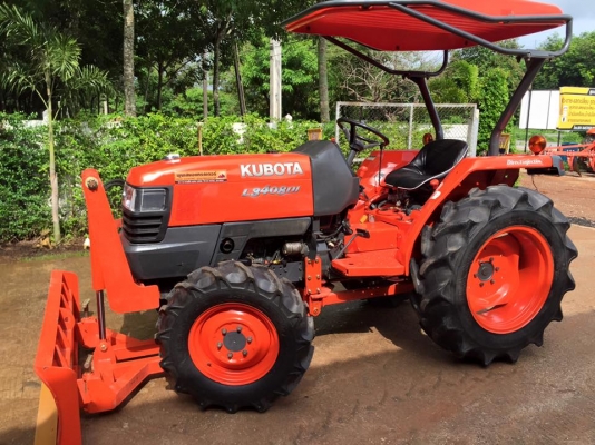 ขายรถไถKubota L3408DI (4WD) พร้อมใบมีดหน้าและผานพรวน รถพร้อมใช้งาน ขายรถไถKubota L3408DI (4WD) พร้อมใบมีดหน้าและผานพรวน รถพร้อมใช้งาน