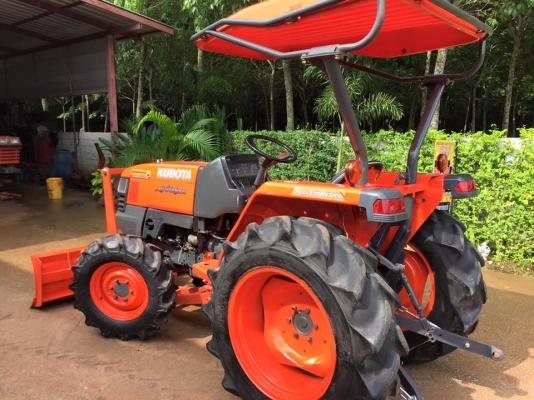 ขายรถไถKubota L3408DI (4WD) พร้อมใบมีดหน้าและผานพรวน รถพร้อมใช้งาน