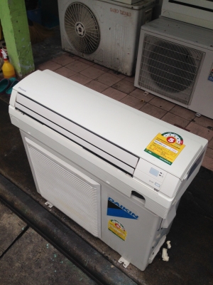 **** ขายแอร์ DAIKIN 12500 BTU สภาพสวย **** **** ขายแอร์ DAIKIN 12500 BTU สภาพสวย ****