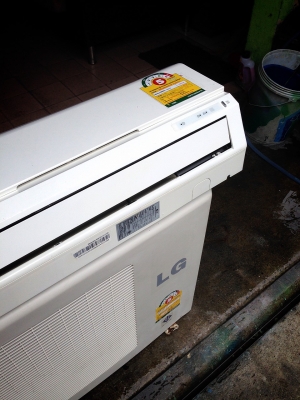 **** ขายแอร์ LG 12500 BTU สภาพสวย **** **** ขายแอร์ LG 12500 BTU สภาพสวย ****
