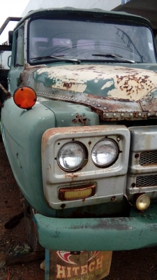 ขายรถบรรทุก 6 ล้อเทรลเลอร์หน้ายาว ISUZU 165 แรงม้า ราคา 200000