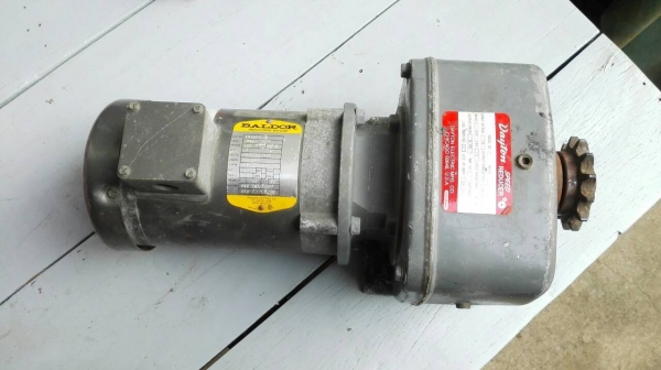 Sale>>มอเตอร์เกียร์ BALDOR made in USA. 0.5 HP. อัตราทด 1:87 สภาพสวย พร้อมใช้