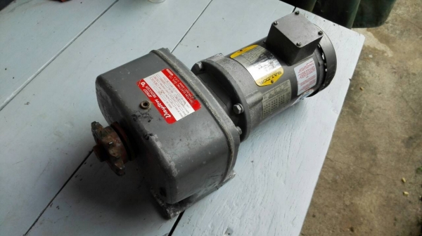 Sale>>มอเตอร์เกียร์ BALDOR made in USA. 0.5 HP. อัตราทด 1:87 สภาพสวย พร้อมใช้