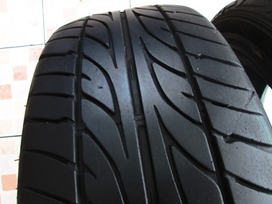 ขายยาง DUNLOP LM703 205-55-16 ดอกสวยๆ (1ชุด)