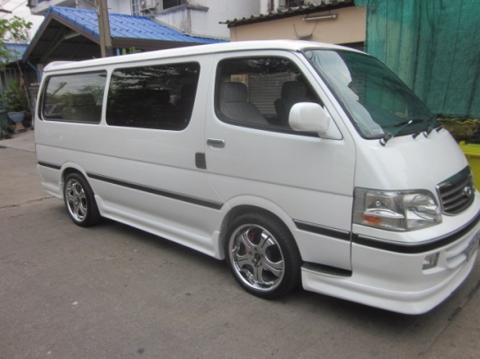 รถตู้ ช่วงสั้น ปี 2000