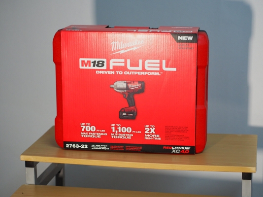 ประแจบล็อก1/2นิ้วไร้สาย Milwaukee 2763-22 พร้อมแบ็ต 4.0แอมป์ 2ก้อนแท่นชาร์จและเคสพลาสติค