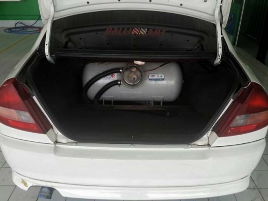 Mitsubishi lancer 1.8 ปี 97 auto lpg สีขาวสวย Mitsubishi lancer 1.8 ปี 97 auto lpg สีขาวสวย