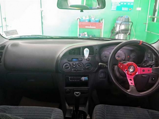 Mitsubishi lancer 1.8 ปี 97 auto lpg สีขาวสวย Mitsubishi lancer 1.8 ปี 97 auto lpg สีขาวสวย