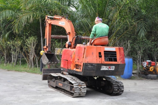 ลดกระหน่ำ!!ขายแบคโฮ IHI PC30 เดิมจากญี่ปุ่น ทำงานสมบูรณ์ทุกระบบ รับรองไม่ผิดหวัง 99,000 เท่านั้น!!