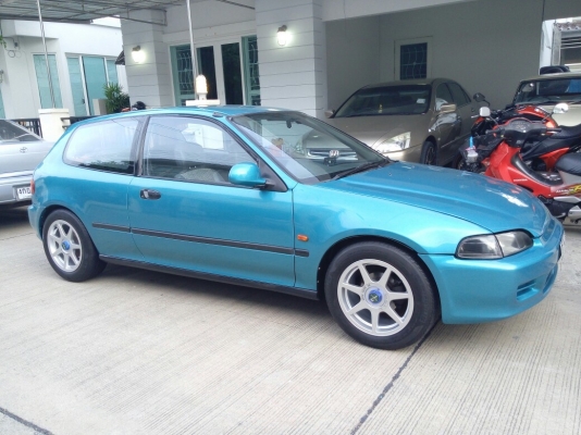 Honda Civic. 3ประตู ปี96 เกียร์ออโต้ สภาพสวย