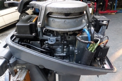 ขาย เครื่องเรือYAMAHA 8 แรง 2 จังหวะหางยาว เครื่องติดง่ายเดินดี สภาพสวยพร้อมใช้ ราคา 19,000