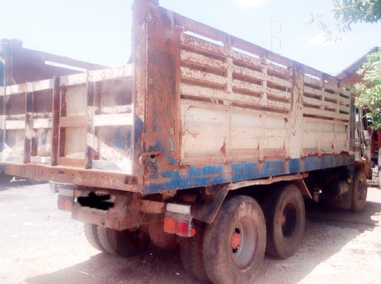 **615,000 บ.ต่อรอง/// 10ล้อ HINO F-18 2เพลาดั้ม **ขาย HINO F-18 210แรง 10ล้อ2เพลาดั้ม ตามสภาพ HINO FM187-LA วางเครื่อง JO8C-210HP (ยังไม่ลงเล่ม) เครื่องดี แรงดี เกียร์ดี เข้าง่าย ช่วงล่างเดิม คัสซีดี ช่วงกลางตัว ยังสวย ไม่ปะไม่ดาม มีบวมช่วงปลายทั้ง2ข้าง ไ