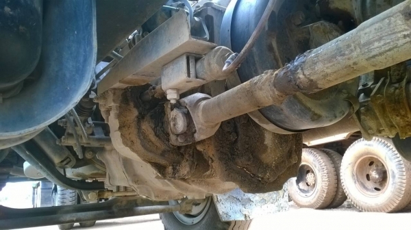 ขายไอ้หลง M6 ปี 49 คัสซีสวยตลอดเส้น เครื่องเดิม 240 แรงม้า เกียร์เดิม ช่วงล่างแน่น ยางเต็ม ระบบแอร์ครบ ทะเบียนพร้อมโอน