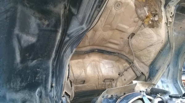 ขายไอ้หลง M6 ปี 49 คัสซีสวยตลอดเส้น เครื่องเดิม 240 แรงม้า เกียร์เดิม ช่วงล่างแน่น ยางเต็ม ระบบแอร์ครบ ทะเบียนพร้อมโอน