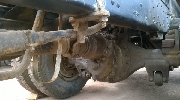 ขายไอ้หลง M6 ปี 49 คัสซีสวยตลอดเส้น เครื่องเดิม 240 แรงม้า เกียร์เดิม ช่วงล่างแน่น ยางเต็ม ระบบแอร์ครบ ทะเบียนพร้อมโอน