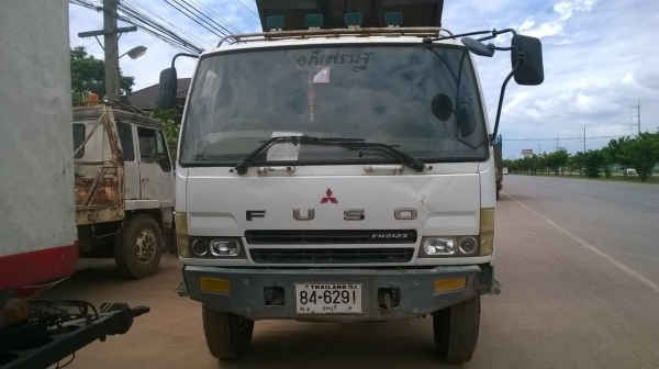 ขายไอ้หลง M6 ปี 49 คัสซีสวยตลอดเส้น เครื่องเดิม 240 แรงม้า เกียร์เดิม ช่วงล่างแน่น ยางเต็ม ระบบแอร์ครบ ทะเบียนพร้อมโอน