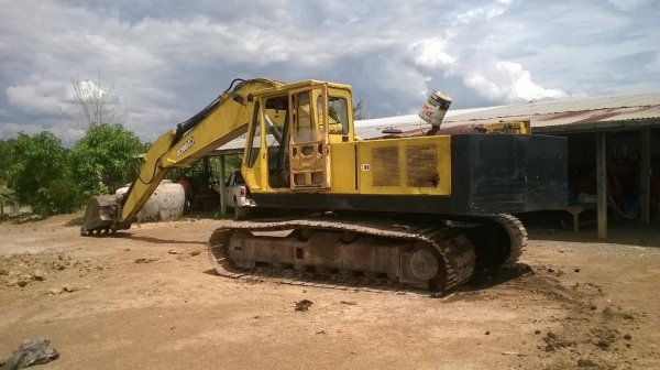 ขายแบคโฮ KOBELCO SK200-1 สภาพใช้งานได้ เครื่องดี ปั้มดี เอวแน่น ใบแทรคดีแต่โซ่ต้องได้ซ่อม เอกสารสัญญาซื้อขาย ต่อรองได้ครับ ขายแบคโฮ KOBELCO SK200-1 สภาพใช้งานได้ เครื่องดี ปั้มดี เอวแน่น ใบแทรคดีแต่โซ่ต้องได้ซ่อม เอกสารสัญญาซื้อขาย ต่อรองได้ครับ